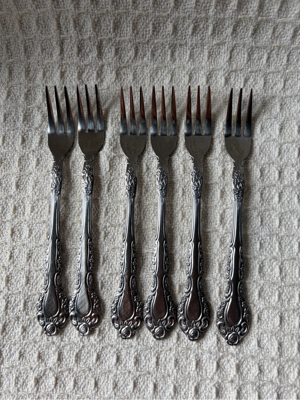 Vintage Oxford Hall OXH19 Stainless Set Of 6 Appetizer Forks Marked Korea EUC